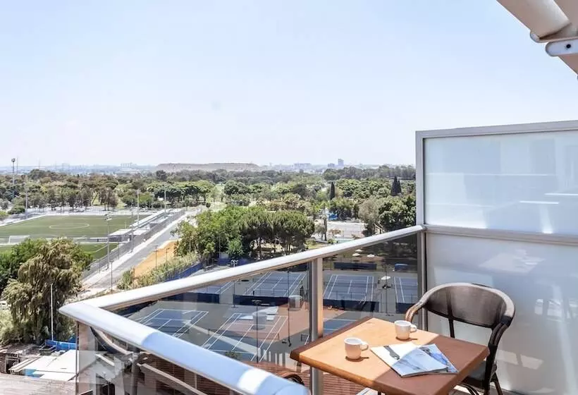 호텔 Kfar Maccabiah Business & Sport