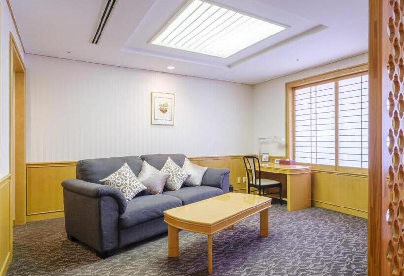 Rihga Hotel Zest Takamatsu