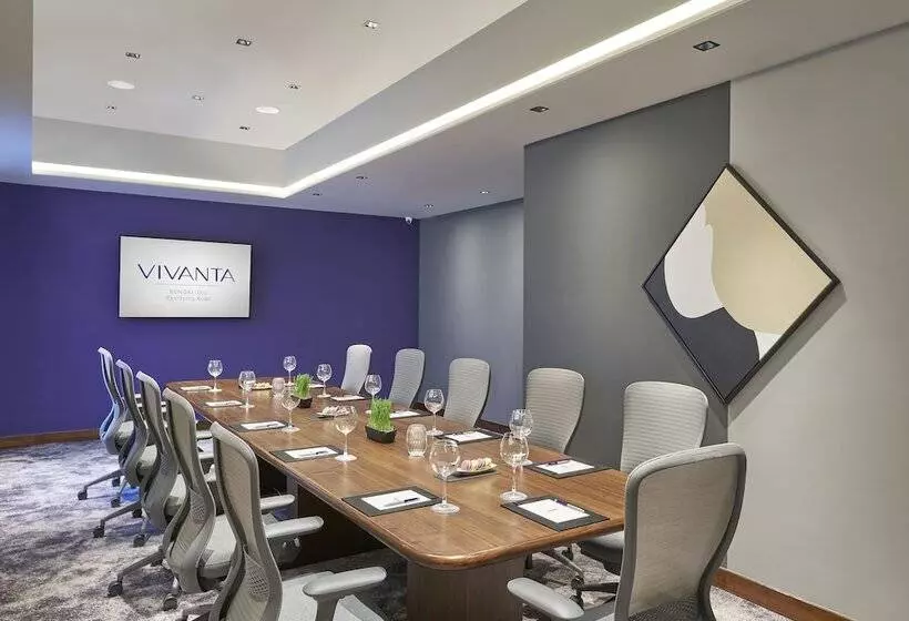 호텔 Vivanta Bengaluru Residency Road
