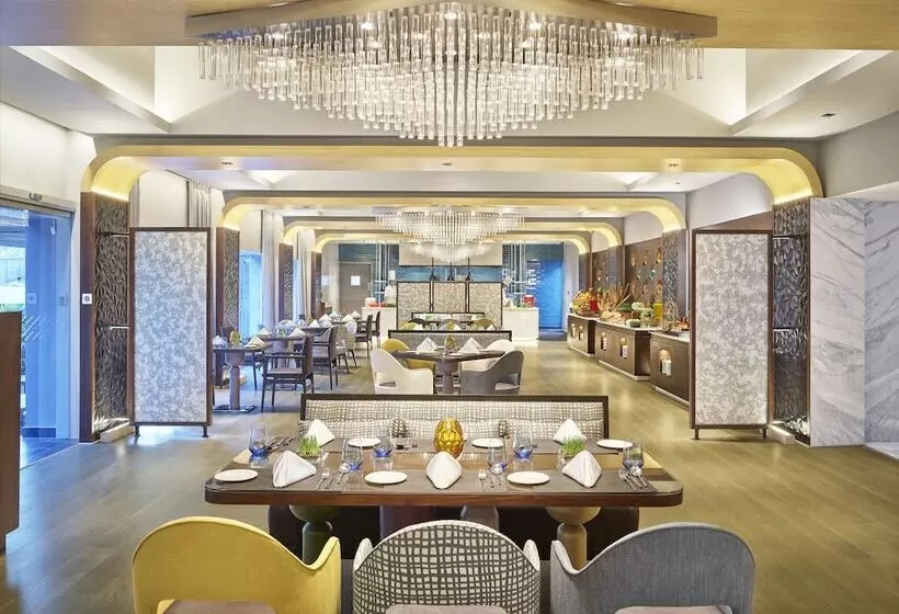 호텔 Vivanta Bengaluru Residency Road