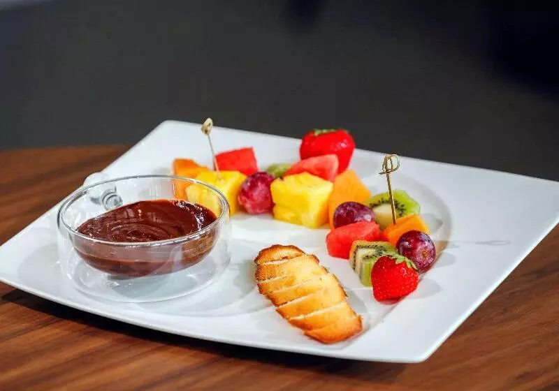 هتل Ibis Luxembourg Airport