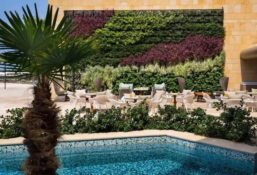 Kempinski Summerland Hotel & Resort Beirut