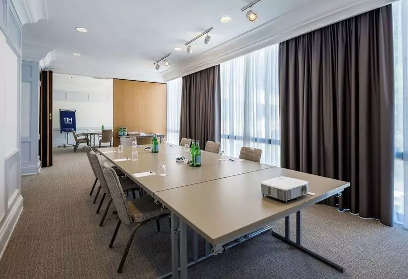 هتل NH Luxembourg Airport