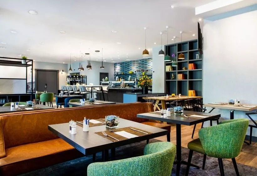 هتل NH Luxembourg Airport