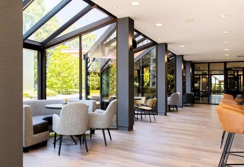 هتل NH Luxembourg Airport