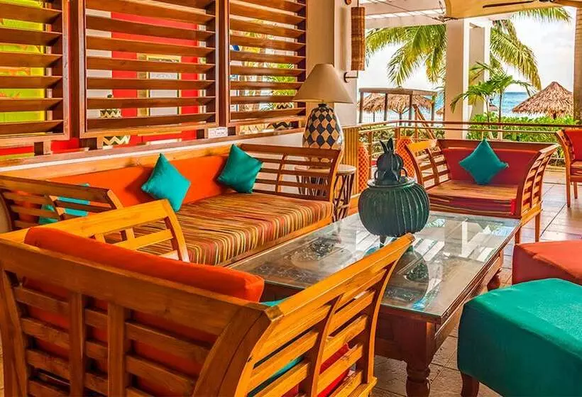 Grand Decameron Montego Beach, A Trademark All Inclusive Resort