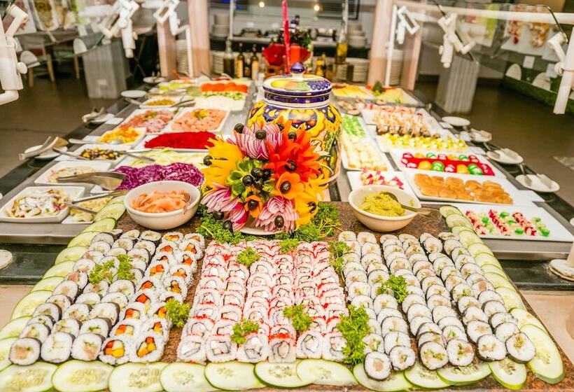 Grand Decameron Montego Beach, A Trademark All Inclusive Resort