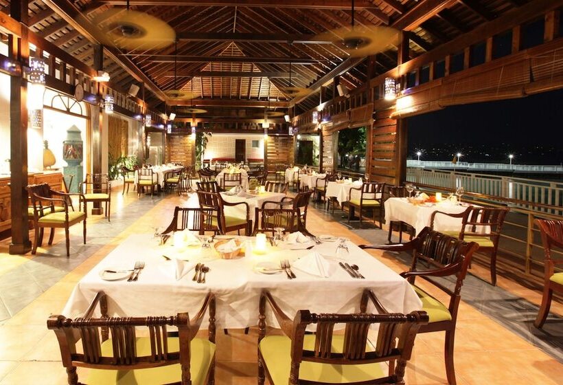 Grand Decameron Montego Beach, A Trademark All Inclusive Resort