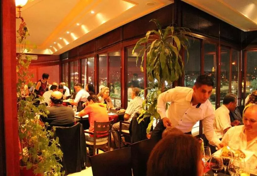 هتل Transatlantique