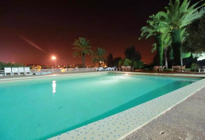 هتل Transatlantique