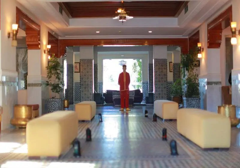 هتل Transatlantique