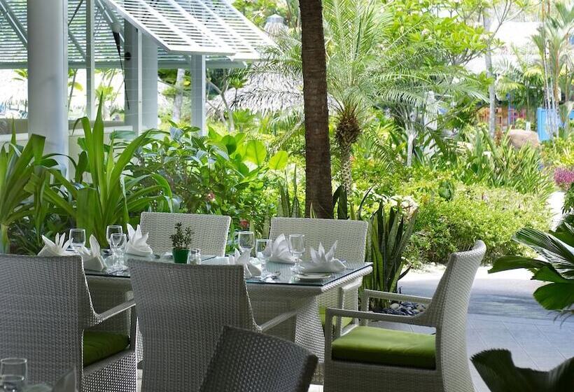 Resort Otel Shangrila Golden Sands, Penang