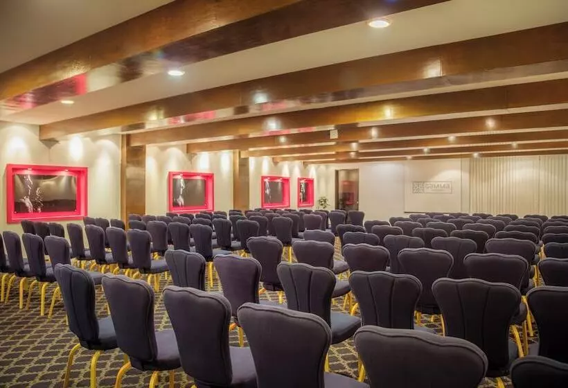 فندق Gamma Merida El Castellano