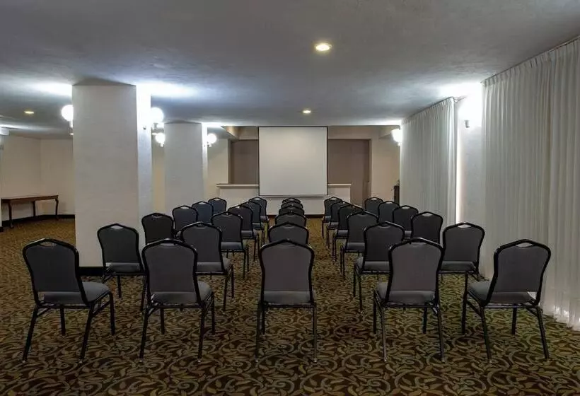 فندق Gamma Merida El Castellano