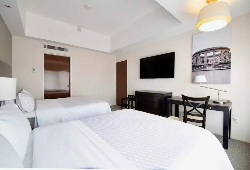 בית מלון כפרי Plaza Génova Centro