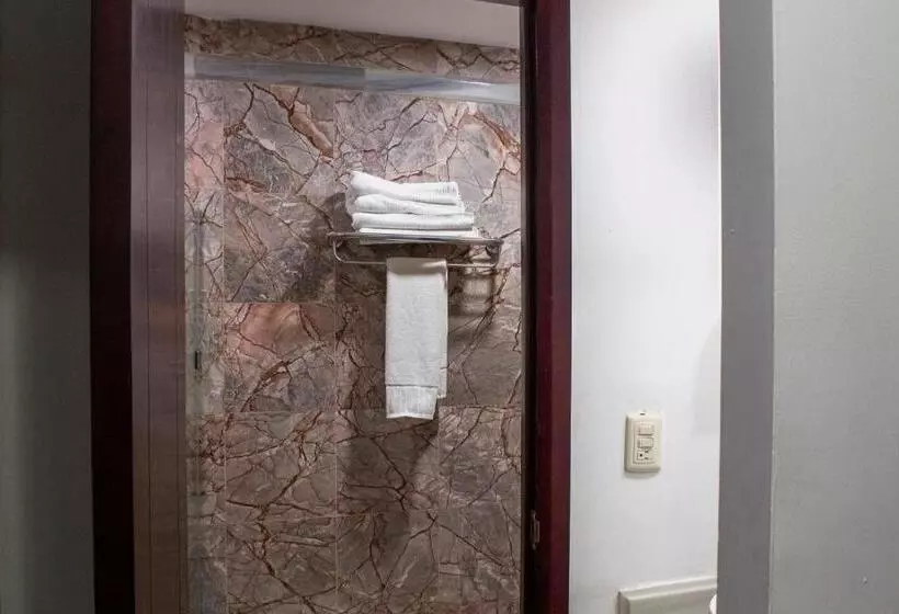 Otel Wyndham Garden Los Mochis Plaza Inn