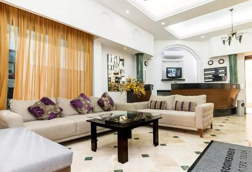 Otel Wyndham Garden Los Mochis Plaza Inn