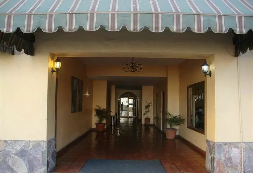 فندق San Alberto