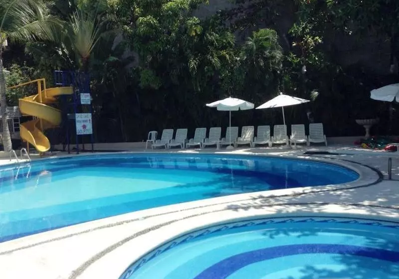 Sands Acapulco Hotel & Bungalows