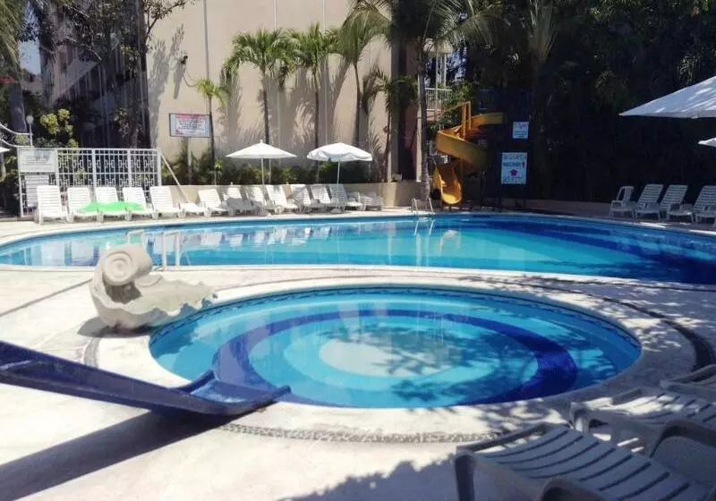 Sands Acapulco Hotel & Bungalows