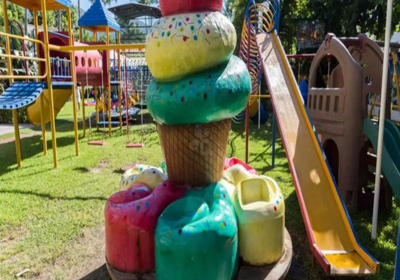 Sands Acapulco Hotel & Bungalows