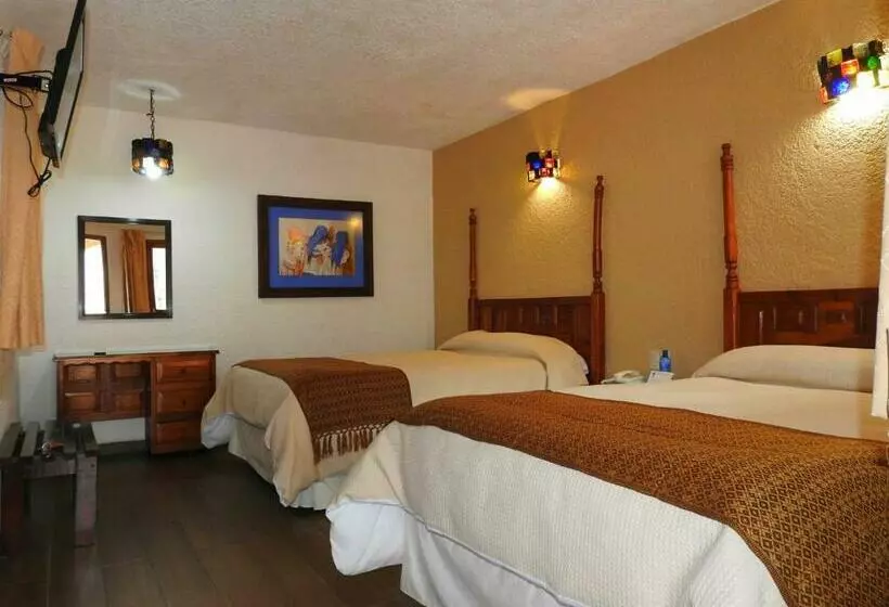 ホテル Santa Clara