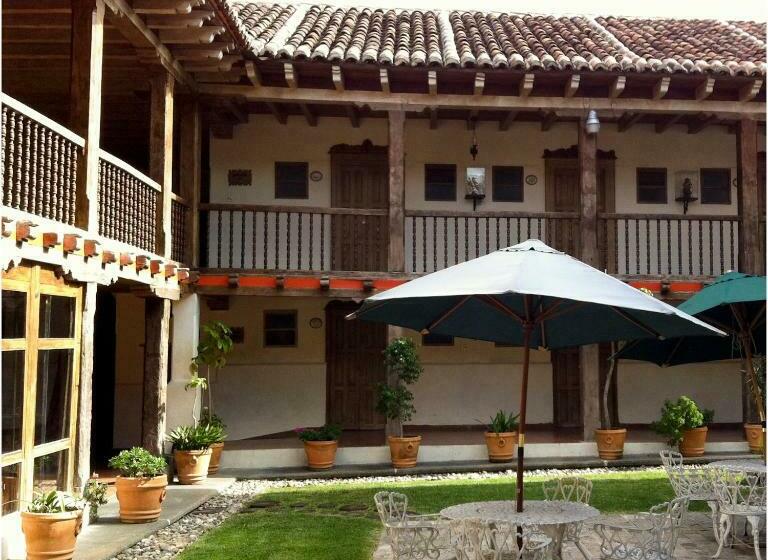 فندق Santa Clara