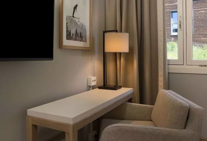 Отель Scandic Holmenkollen Park