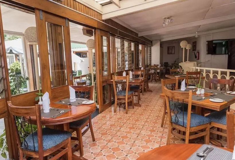 هتل Sunbird Lilongwe