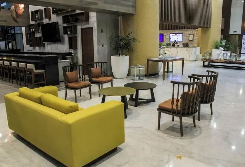 ホテル Sunvivia by Fiesta Americana Mazatlán