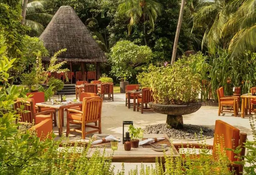 استراحتگاه One&only Reethi Rah