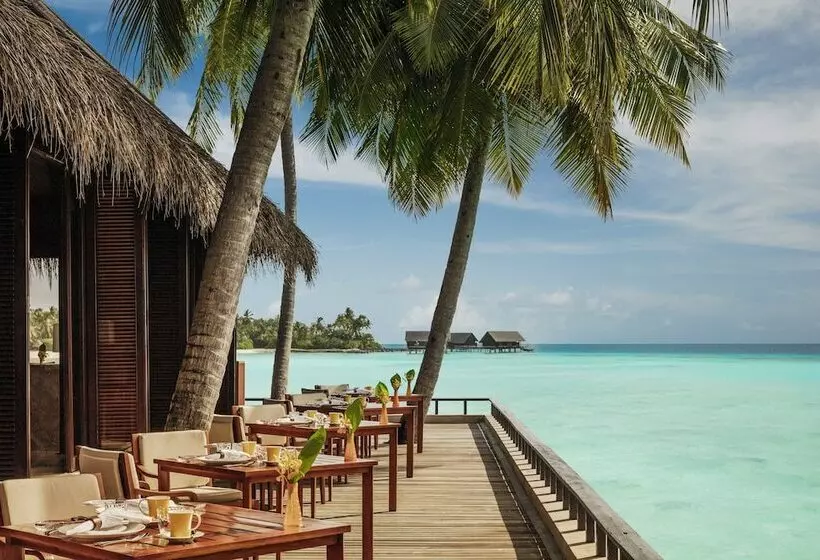 استراحتگاه One&only Reethi Rah