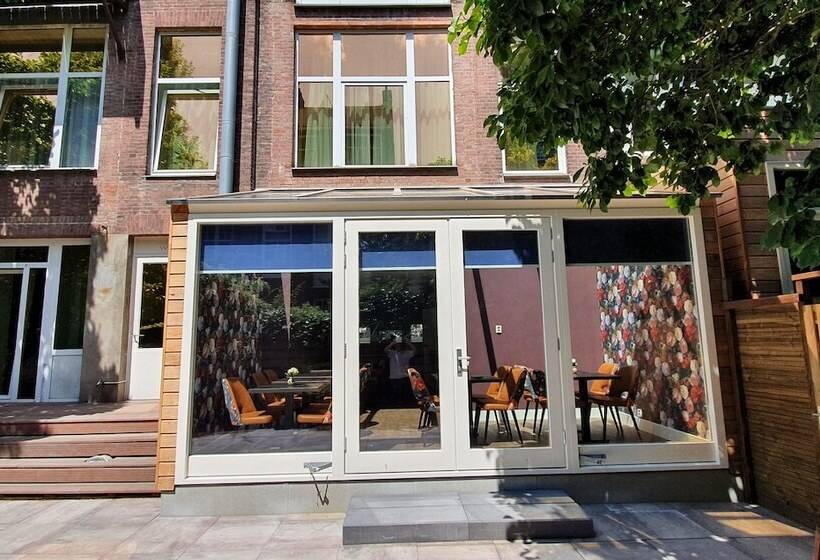 Aadam Hotel Wilhelmina