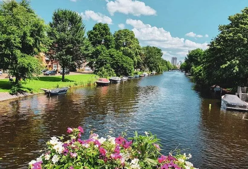 Aadam Hotel Wilhelmina