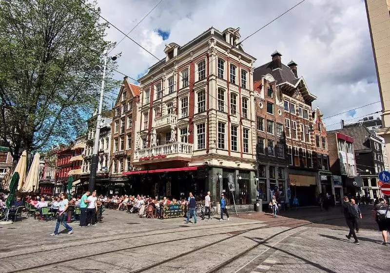 Aadam Hotel Wilhelmina