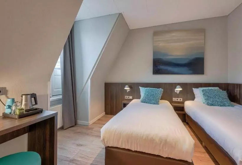 בית מלון כפרי Damsquare