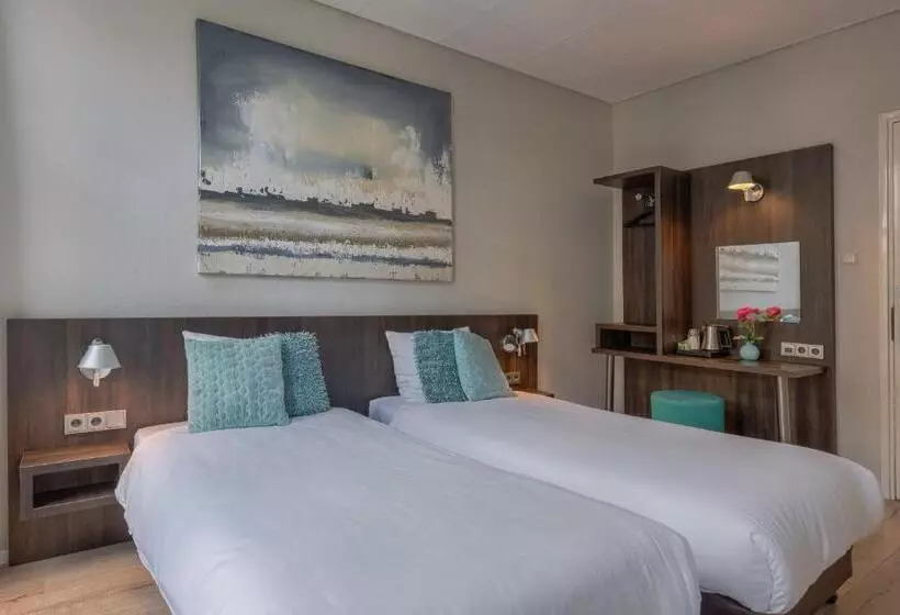 בית מלון כפרי Damsquare