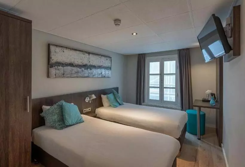 בית מלון כפרי Damsquare