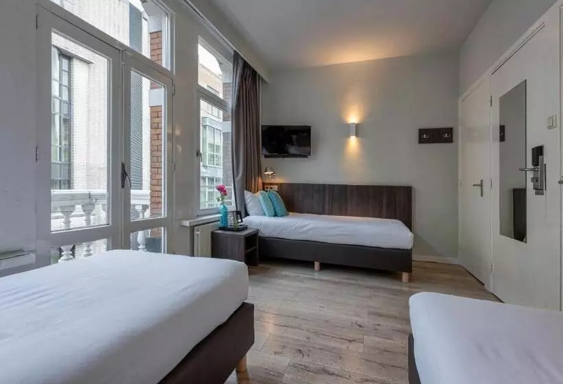 בית מלון כפרי Damsquare