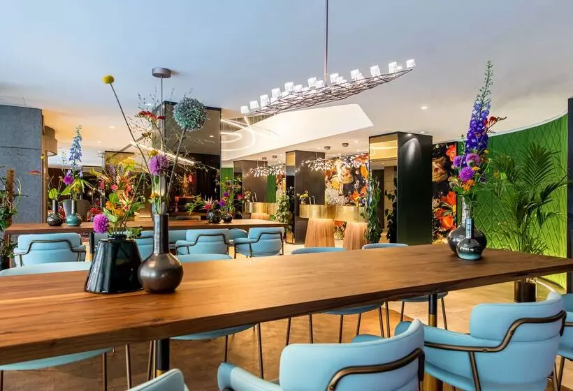 호텔 NH Collection Amsterdam Flower Market