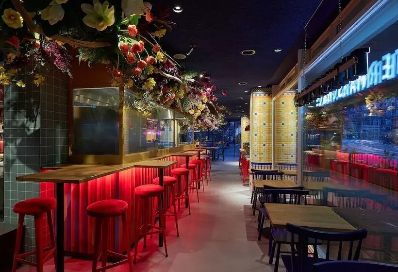 호텔 NH Collection Amsterdam Flower Market