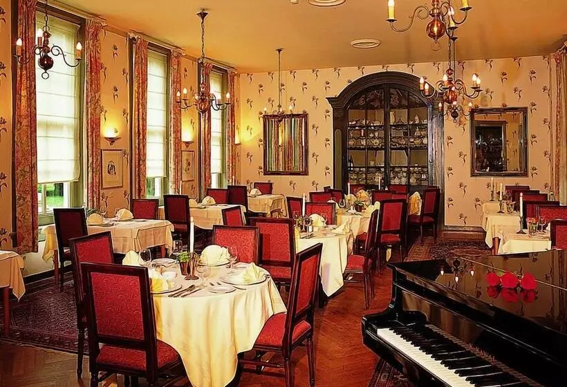 호텔 Restaurant Landgoed Ekenstein