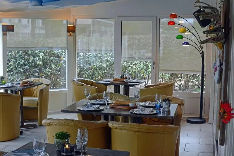 酒店 Restaurant Piccard