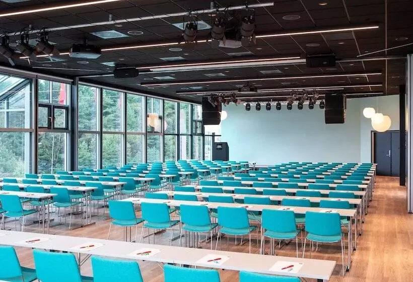 Thon Hotel Bergen Airport