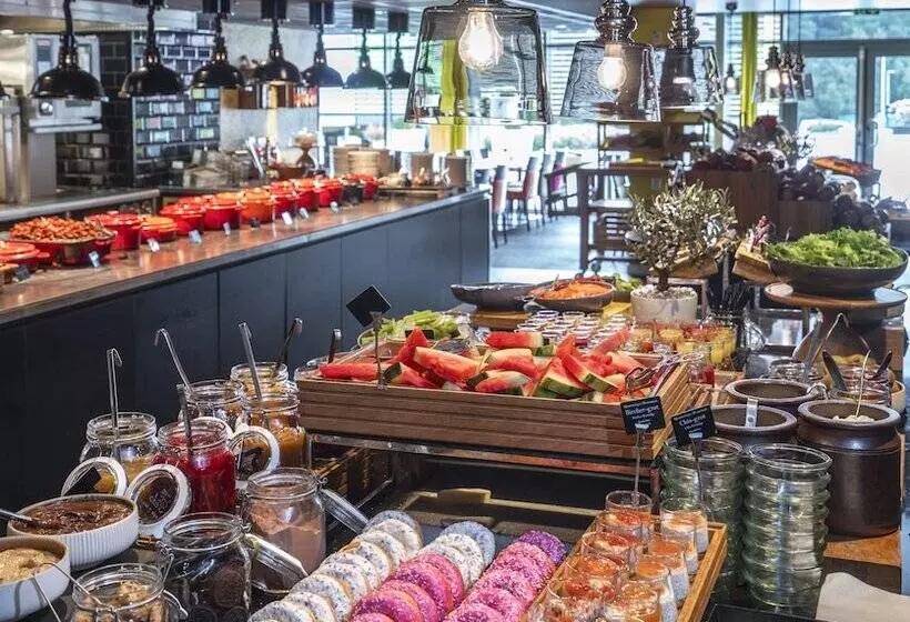 Thon Hotel Bergen Airport