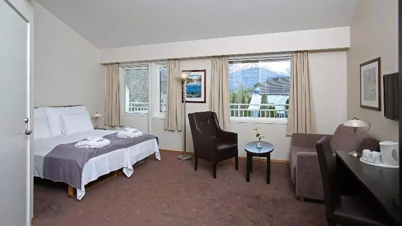 Thon Partnerhotel Jølster