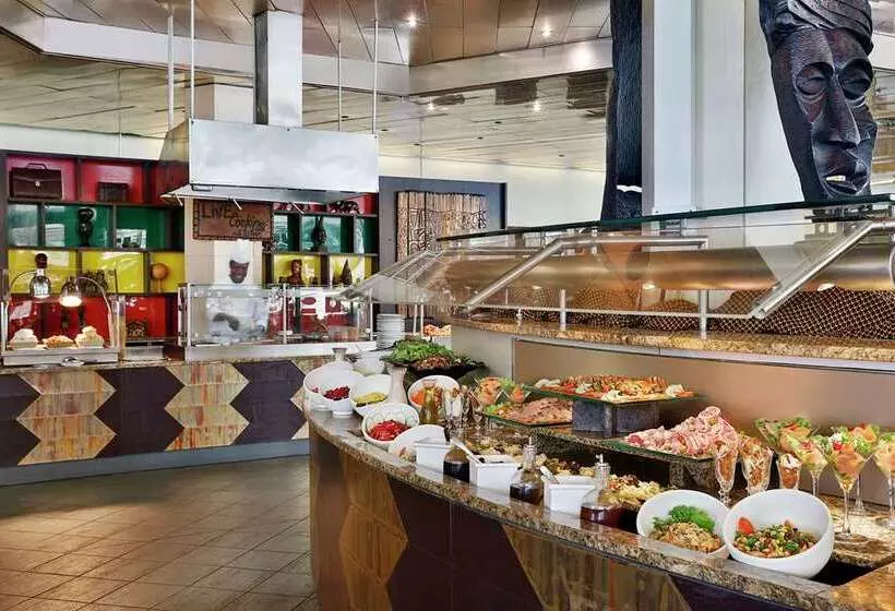 Отель Transcorp Hilton Abuja