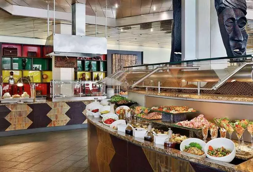 Отель Transcorp Hilton Abuja