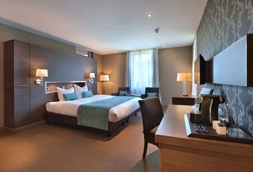 Мотель Van Der Valk Hotel Gilze Tilburg