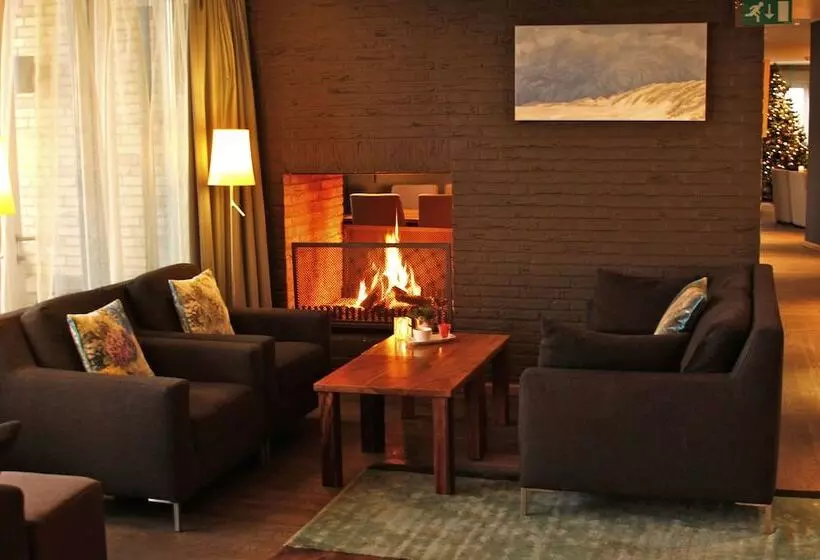 Paal 8 Hotel Aan Zee